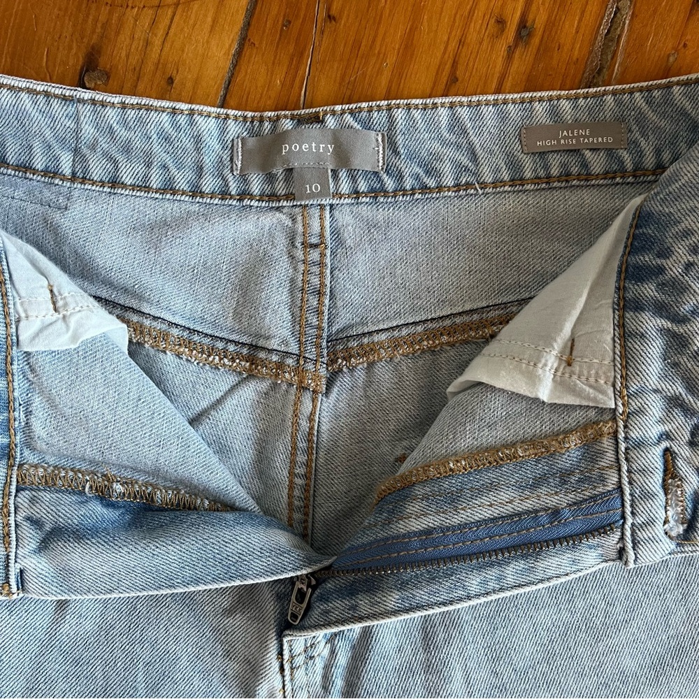 Poetry High Rise Cropped Tapered Jeans Light Wash Denim Size 10 - Picture 7 of 16